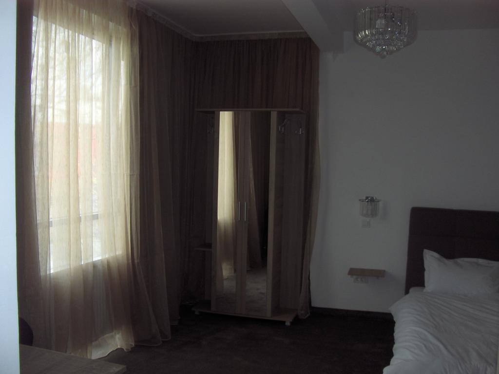 Hotel Vitan273 Bucharest Luaran gambar