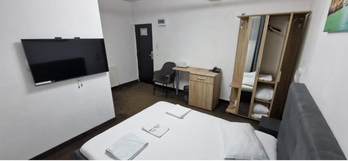 Hotel Vitan273 Bucharest Luaran gambar